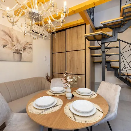 Fjaka Stone House Apartment