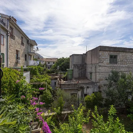 Fjaka Stone House 아파트 Kaštela